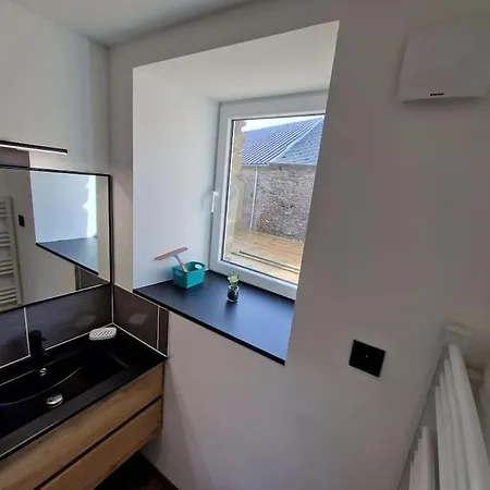 A 1,9 Km Du Mont St Michel Holiday home Beauvoir (Manche)